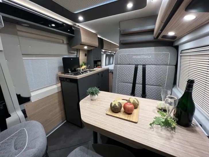 Fahrzeugbild Malibu Van first class - two rooms GT skyview 640 LE RB Fiat (752) #16