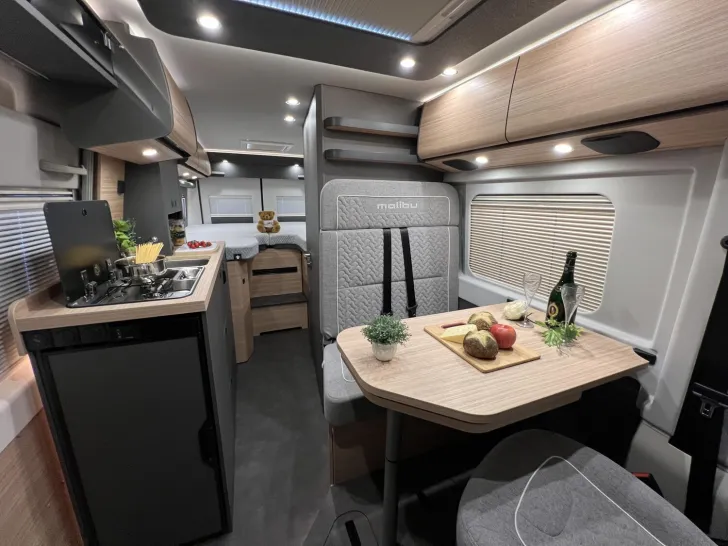 Fahrzeugbild Malibu Van first class - two rooms GT skyview 640 LE RB Fiat (752) #17