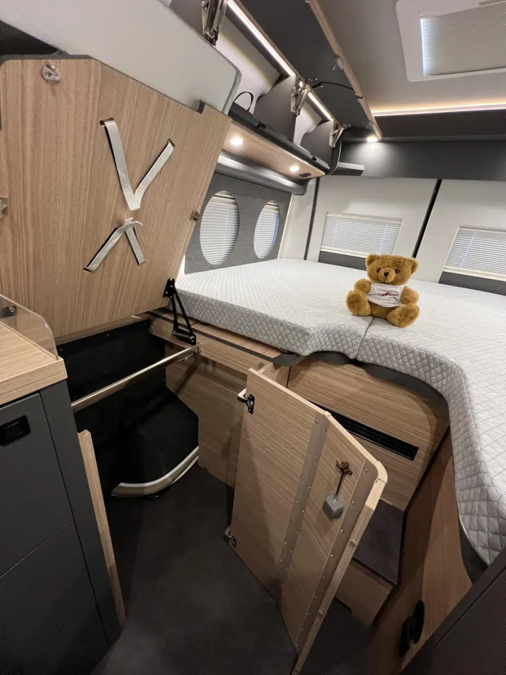 Fahrzeugbild Malibu Van first class - two rooms GT skyview 640 LE RB Fiat (752) #27