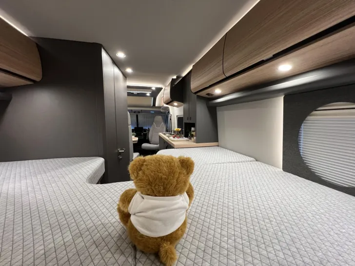 Fahrzeugbild Malibu Van first class - two rooms GT skyview 640 LE RB Fiat (752) #32