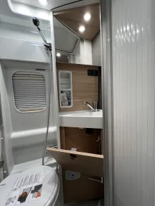 Fahrzeugbild Malibu Van first class - two rooms GT skyview 640 LE RB Fiat (752) #35