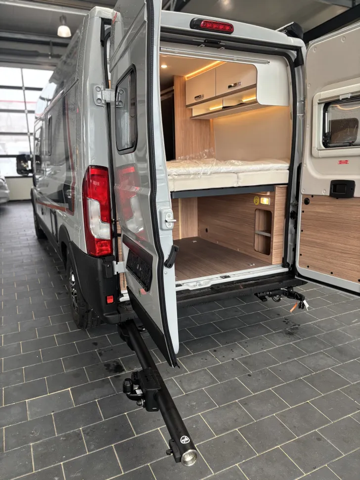 Fahrzeugbild Weinsberg CaraBus EDITION FIRE 600 MQ MAXI AHK VeloSwing Artensegrey #19