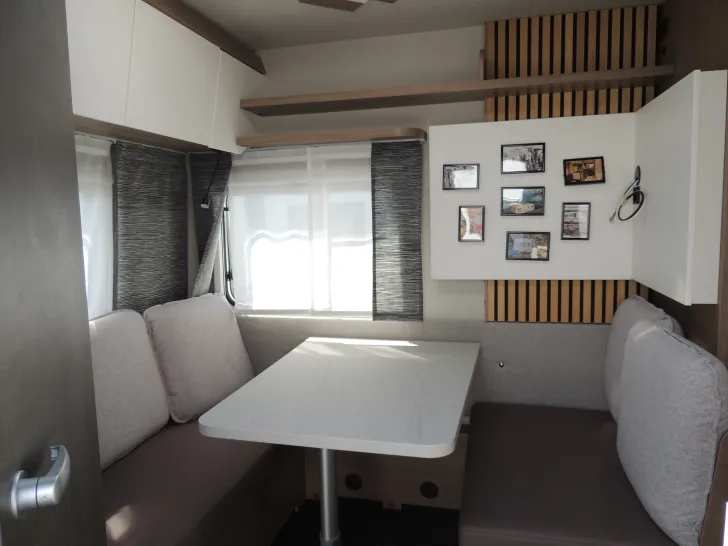 Fahrzeugbild Tabbert Senara 400 QD 2,3 #4