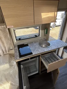 Fahrzeugbild Weinsberg CaraCito 470 EU 2025, ATC, 2 Stauklappen #11