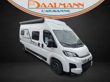 Schräg Vorne Knaus BoxLife 600 ME Platinum Selection Aufstelldach 180 PS Automatik