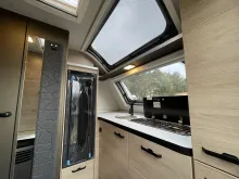 Fahrzeugbild Weinsberg CaraOne 390 PUH MJ 2026 #4
