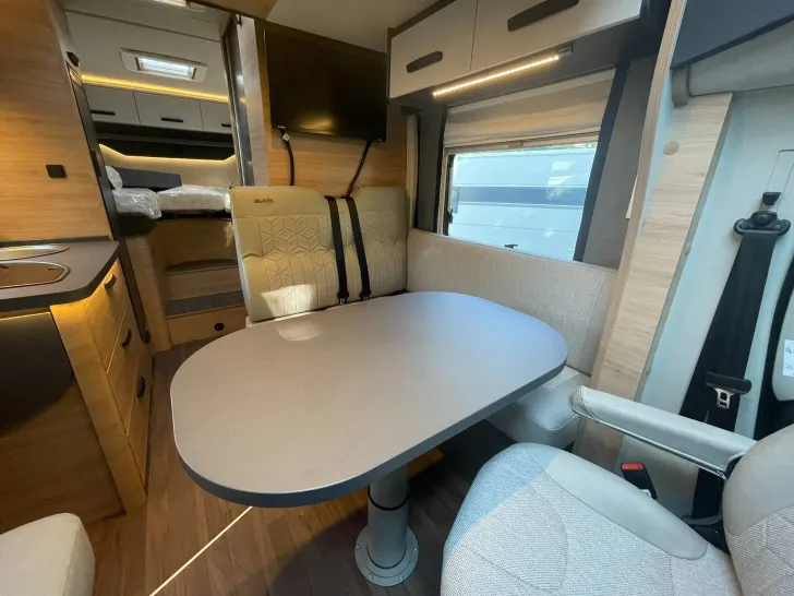 Fahrzeugbild Knaus L!VE WAVE 650 MEG BLACK SEL MJ2026 #18