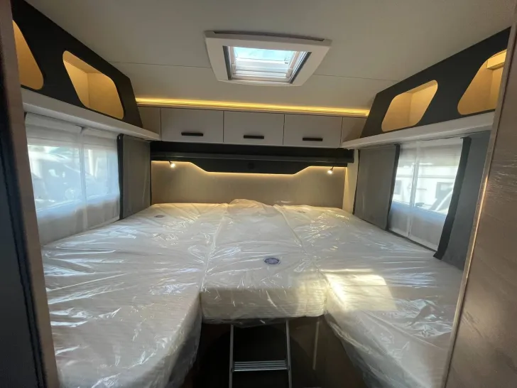 Fahrzeugbild Knaus L!VE WAVE 650 MEG BLACK SEL MJ2026 #28