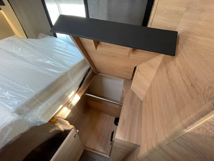 Fahrzeugbild Knaus L!VE WAVE 650 MEG BLACK SEL MJ2026 #30