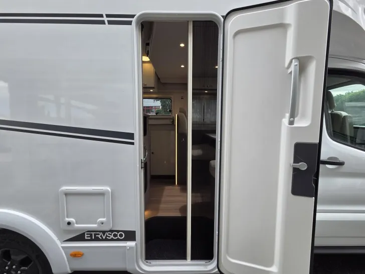 Fahrzeugbild Etrusco T Ford 6.9 SF *AUTOMATIK*COMPLETE*HUBBETT* #4