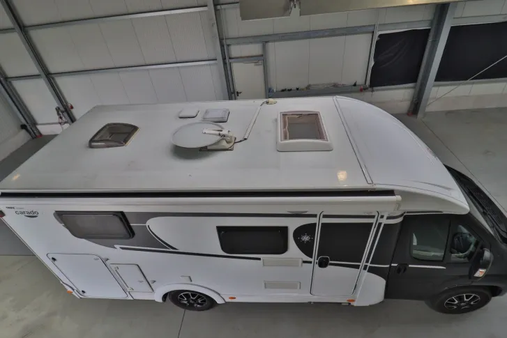 Fahrzeugbild Carado V 337 Europa Edition/1.Hand/Einzelbetten/Garage #5