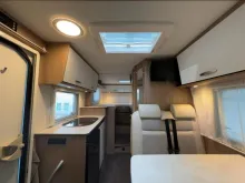 Fahrzeugbild Carado V 337 Europa Edition/1.Hand/Einzelbetten/Garage #9