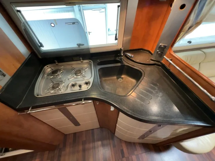 Fahrzeugbild Carthago M LINER 57 Aut./Festbett/Hubbett/2x Klima/Garage #14