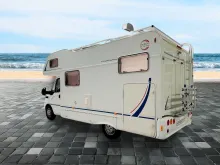 Fahrzeugbild Rotec A 685 G/Festbett/Garage/Markise/DPF-Grün #3
