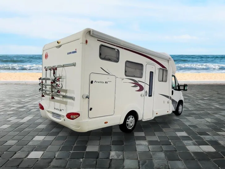 Fahrzeugbild Eura Mobil Profila RS 660 HB/Festbett+Hubbett/Garage/Klima #4