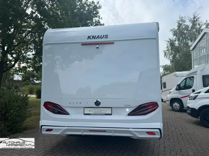 Fahrzeugbild Knaus Live 900 LEG-Aut.-Dachklima-TV-*Opt.Hubstützen #4