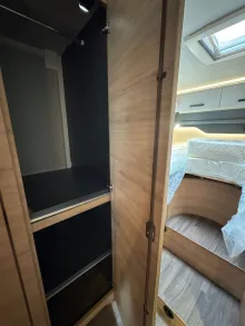 Fahrzeugbild Knaus Live 900 LEG-Aut.-Dachklima-TV-*Opt.Hubstützen #49