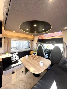 Fahrzeugbild Chausson Teilintegrierte 640 Titanium Line #7