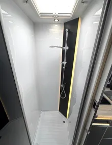 Fahrzeugbild Chausson Teilintegrierte 640 Titanium Line #18