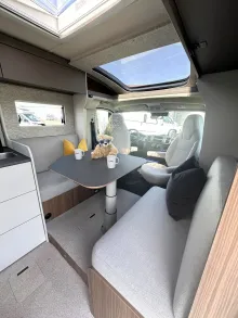 Fahrzeugbild LMC Cruiser 750 EF #9