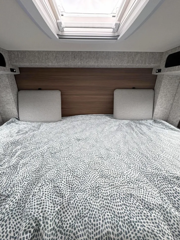 Fahrzeugbild LMC Cruiser 750 EF #18