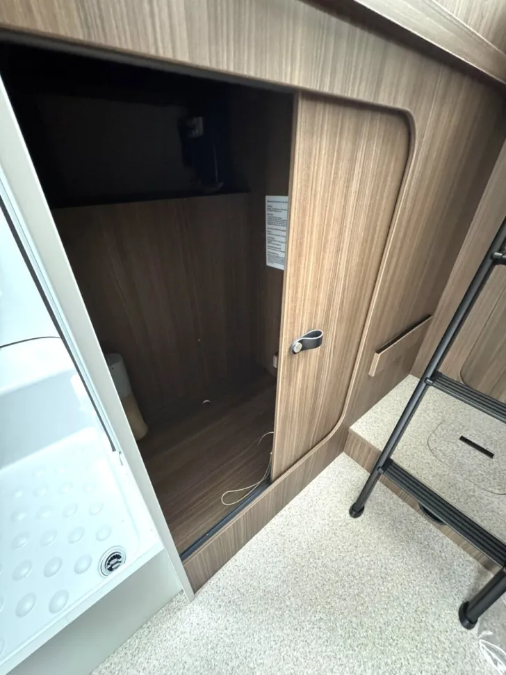 Fahrzeugbild LMC Cruiser 750 EF #26