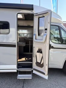Fahrzeugbild Knaus L!VE TI 590 MF Platinum Selection Live 2027 #19