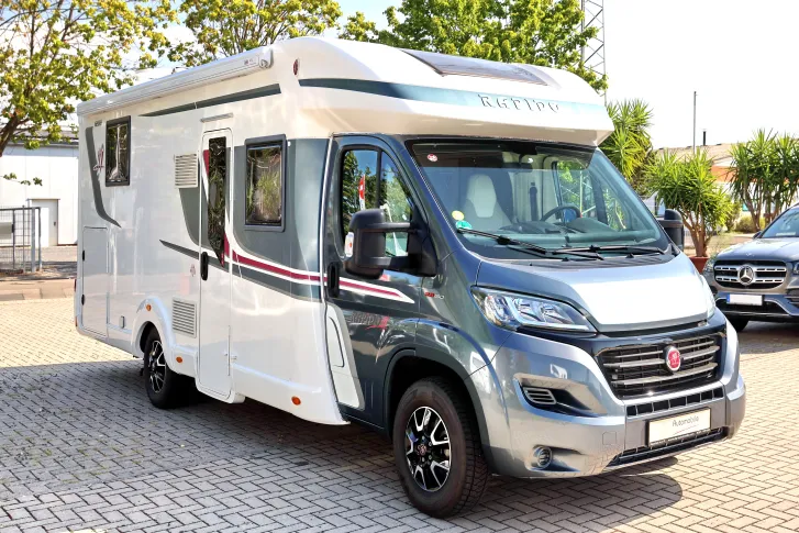 Fahrzeugbild Rapido 6F 696F PREMIUM EDITION | AHK, KLIMA, TV, SAT, SOLAR #3