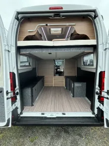 Heckgarage Knaus BoxLife 630 ME AHK Navi Rahmenfenst Radträger