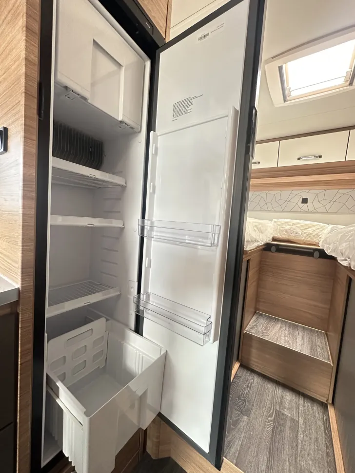 Fahrzeugbild Weinsberg CaraSuite EDITION SPICY 650 MEG Automatikgetriebe #23