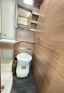 Fahrzeugbild Weinsberg CaraSuite EDITION SPICY 650 MEG Automatikgetriebe #26