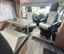 Fahrzeugbild Weinsberg CaraSuite EDITION SPICY 650 MEG Automatikgetriebe #10