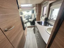 Fahrzeugbild Weinsberg CaraSuite EDITION SPICY 650 MEG Automatikgetriebe #8