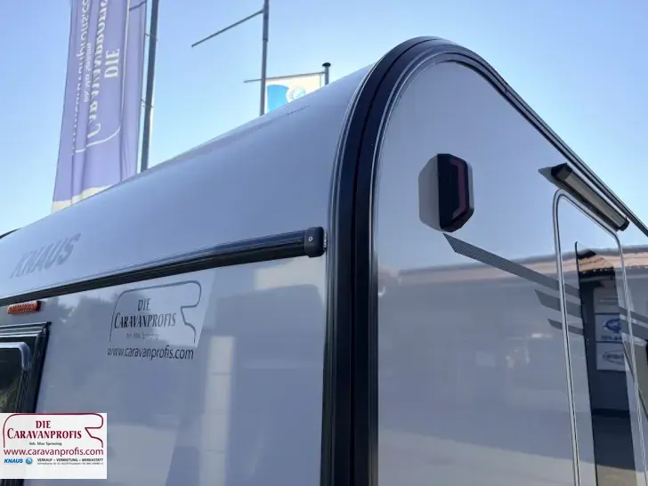 Fahrzeugbild Knaus Südwind 420 QD Black Selection Modell 2027 #10