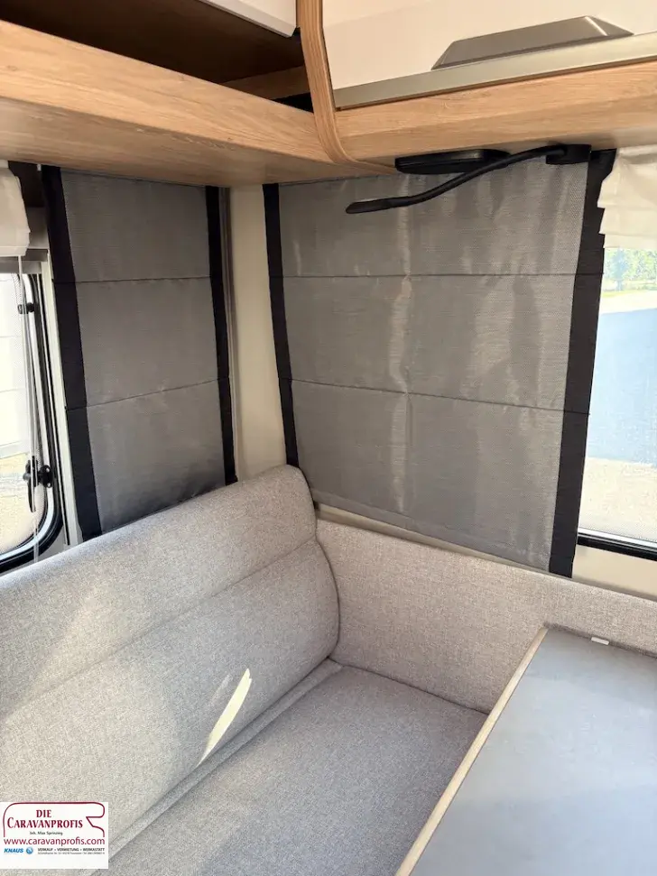 Fahrzeugbild Knaus Südwind 420 QD Black Selection Modell 2027 #20