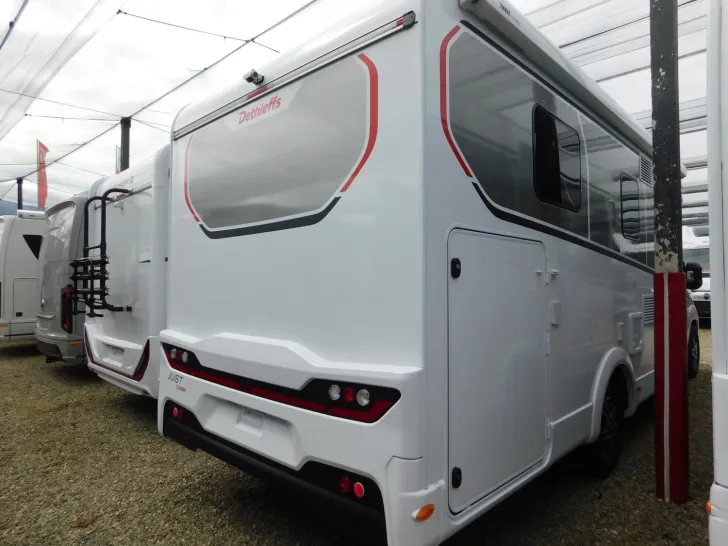 Fahrzeugbild Dethleffs Just Camp Active T 7052 DBM 8G-Automatik+Hubbett #4