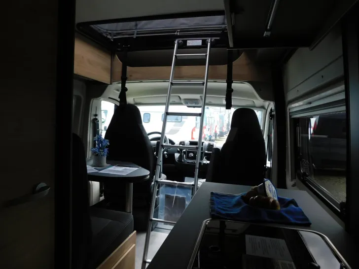 Fahrzeugbild Dethleffs Globetrail Active 600 DS Automatik+Schlafdach #11