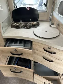 Fahrzeugbild Eura Mobil Profila RS 675 SB Solar,Lithium,Wechselrichter #7