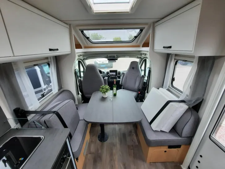 Fahrzeugbild Sunlight T 69LC Adventure Edition Verfüg./Sparen Sie 6.245,- € #8
