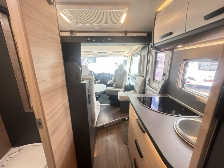 Fahrzeugbild Knaus L!VE I 650 MEG Live I ; ab 11.2026 Verfügbar #10