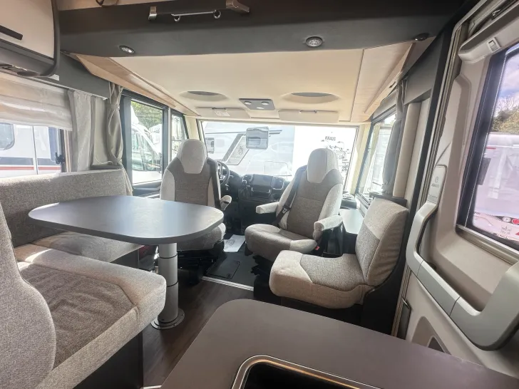 Fahrzeugbild Knaus L!VE I 650 MEG Live I ; ab 11.2026 Verfügbar #8