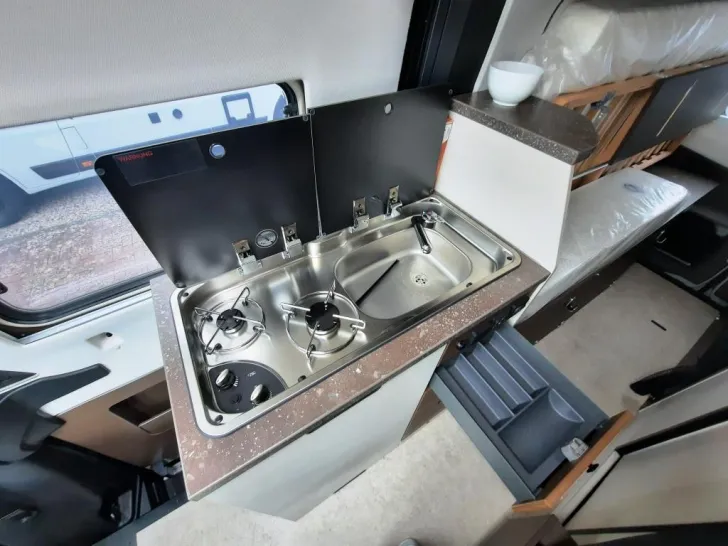 Fahrzeugbild Bürstner Habiton HMX 6.0 Verfüg./Sparen Sie 5.846,- € #14