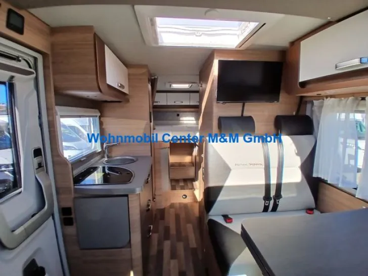 Fahrzeugbild Weinsberg CaraCompact 600 MEG Edition Pepper MJ25 Premium #3