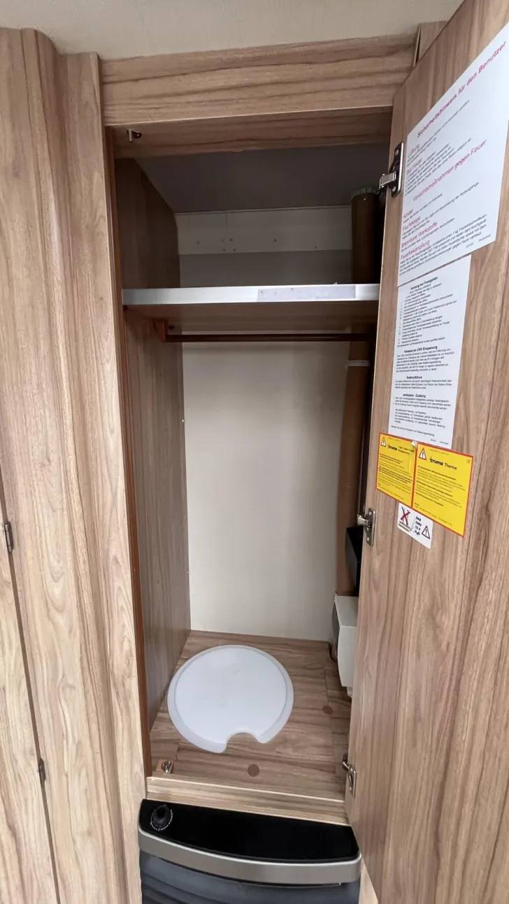 Fahrzeugbild Hymer Eriba Nova Light 425 #6