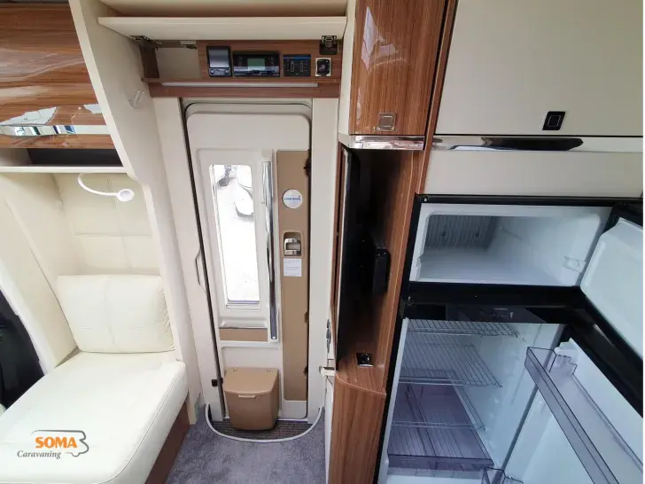 Fahrzeugbild Eura Mobil Contura CT 766 EB JUNGER GEBRAUCHTER! WENIG KM! #16