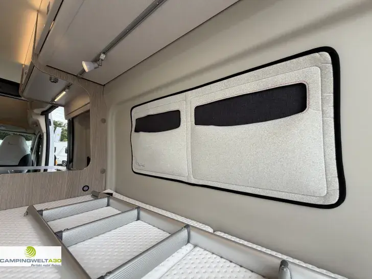 Fahrzeugbild Bürstner Campeo C 600 Black Forest*AHK*WLAN*MARKISE* #17