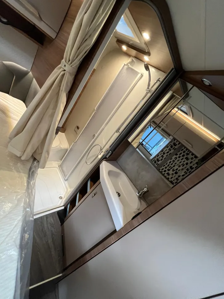 Fahrzeugbild Knaus Van TI 550 MF Automatik! Sofort Lieferbar! #9