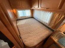Fahrzeugbild Frankia Comfort Class T 700 / Festbett / Garage /2xKlima #11