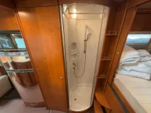 Fahrzeugbild Niesmann + Bischoff Flair 8000 IL/Automatik/Festbett+Hubbett/2xKlima #18