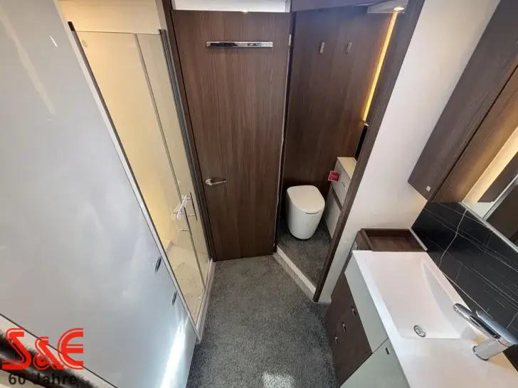 Fahrzeugbild Bürstner Elegance I 910 G #14